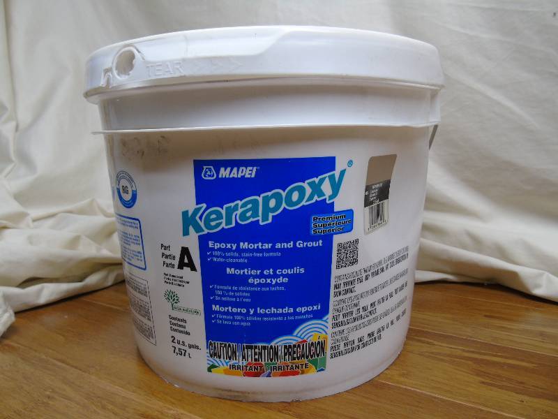 lot 67 image: Kerapoxy - 2 Gallon Unit - Chamois color
