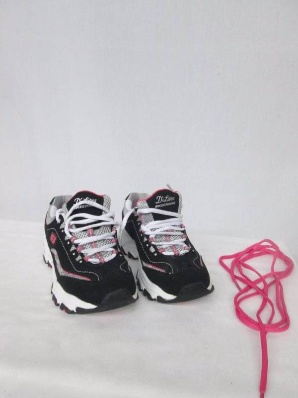 Skechers Womens Centennial Shoe