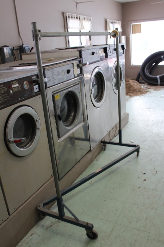 Z Laundry Cart