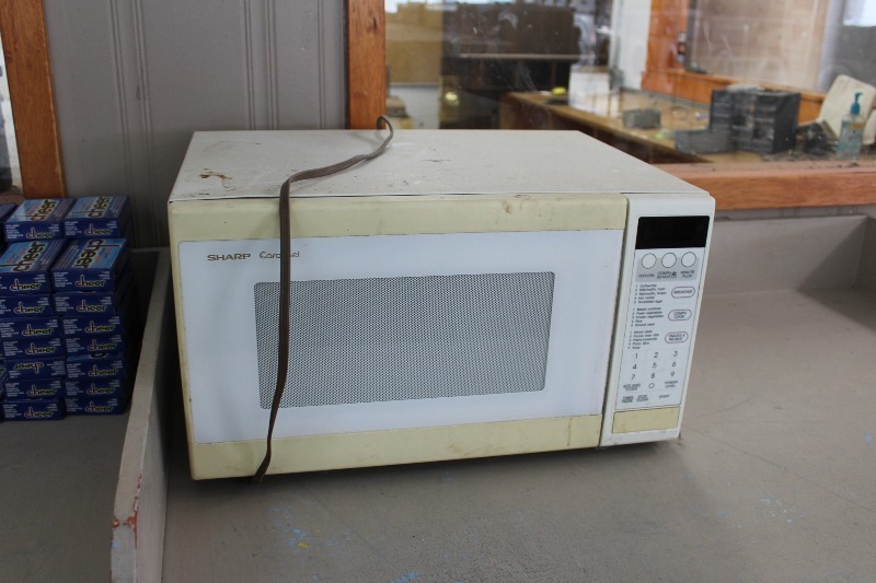 Microwave