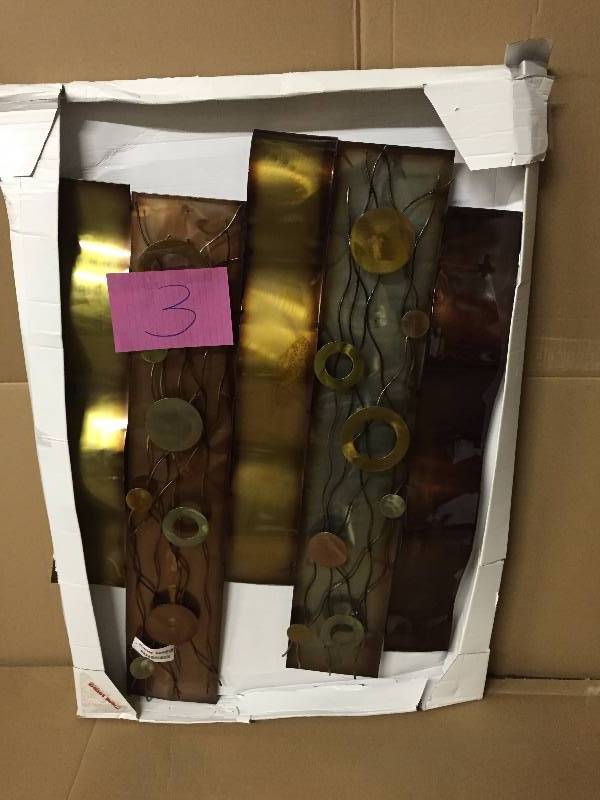 lot 3 image: Home Source Industries 400-26031 Decorative Wall Art, 25.2-Inch by 35.83-Inch by 1.97-Inch