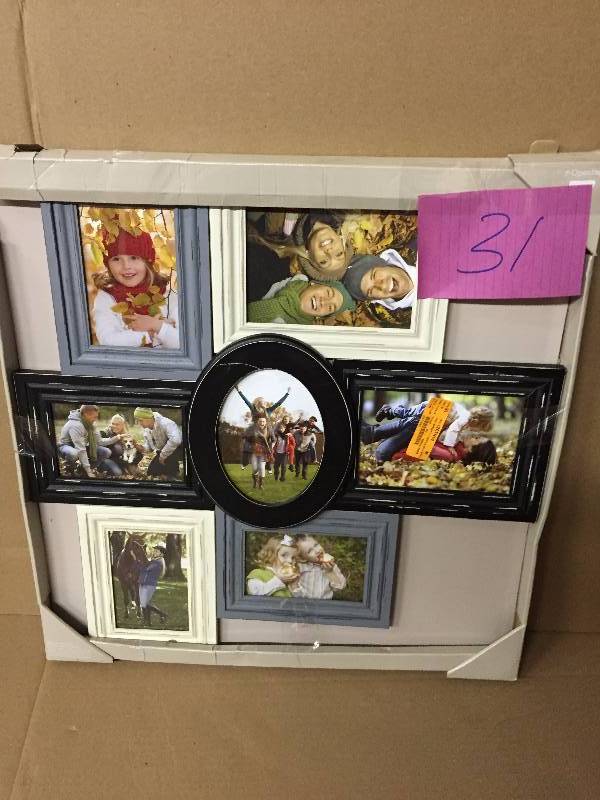lot 31 image: Photo Collage Frame