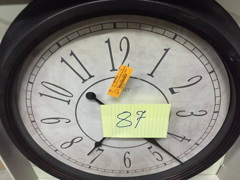 lot 88 image: Wall Clock
