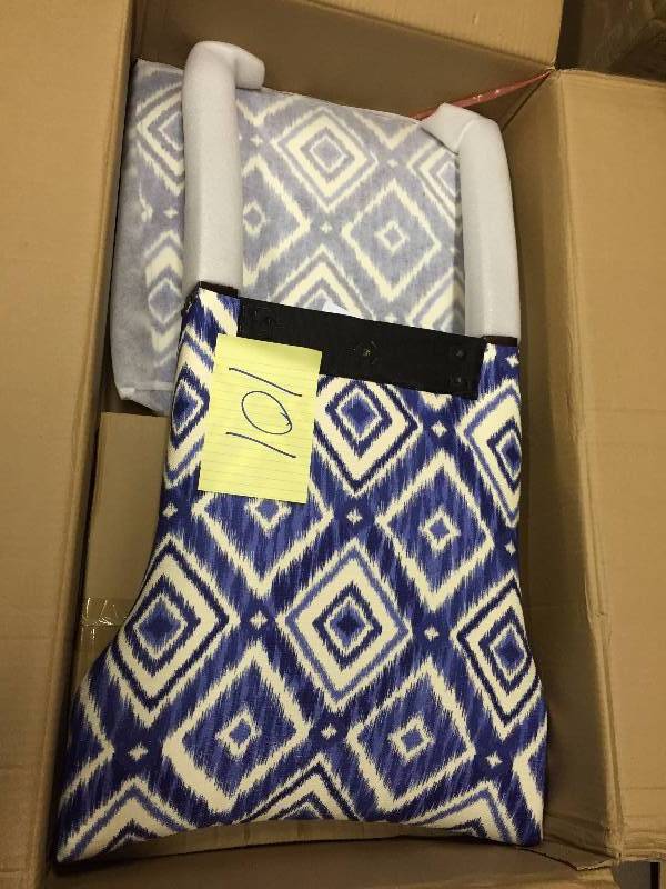 lot 101 image: Madison Park Emilia Tufted Armless Dining Chair- Blue Print