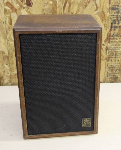lot 13 image: Fairfax FSS Speaker