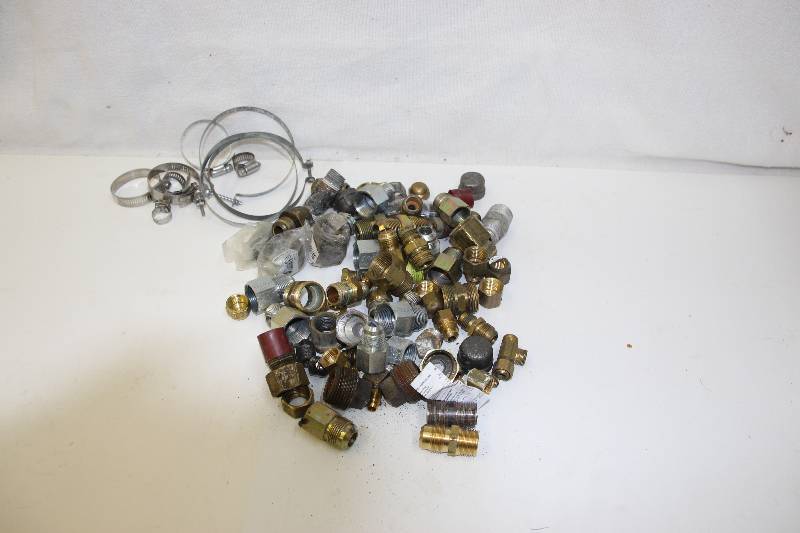 lot 33 image: Brass & Steel Pipe Couplings & Fittings  Hose Clamps
