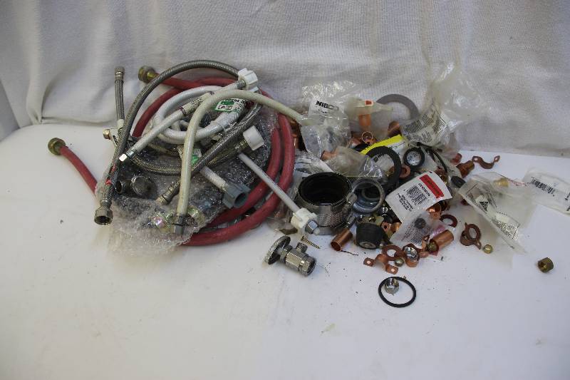 lot 38 image: Bucket o Plumbing