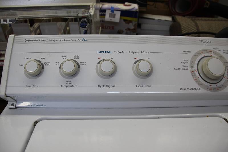 lot 43 image: Whirlpool Ultimate Care Washer