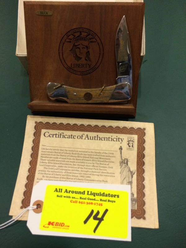 Liberty Collectable Knife includes case
