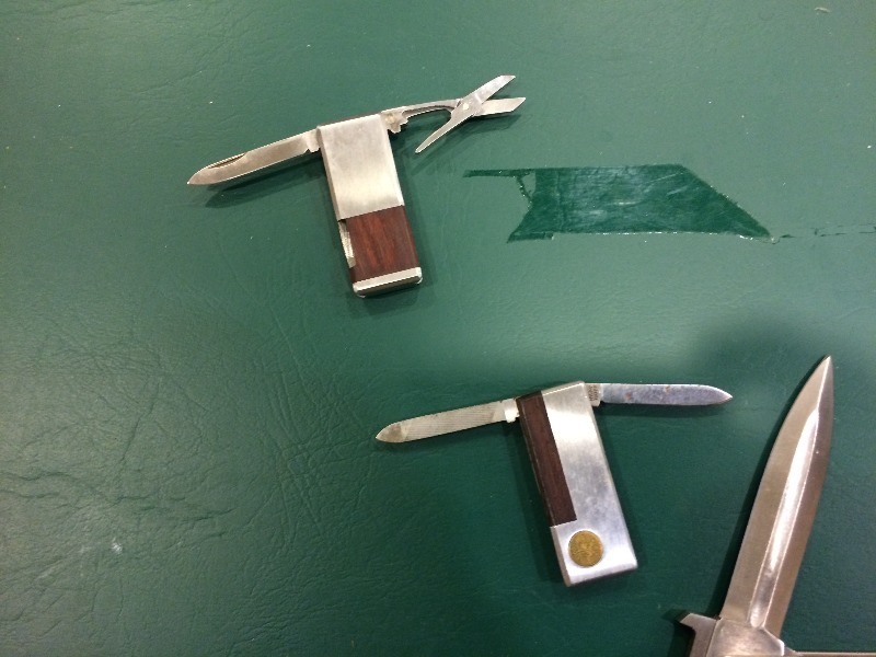 Collectors folding knives - lot of 4