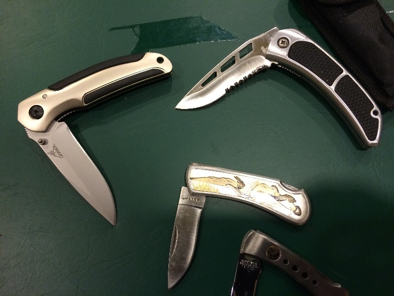 Collectors folding knives - lot of 4
