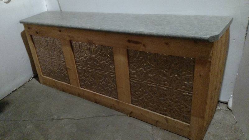 lot 8 image: Cedar Sales Counter, 106 x 27, (2...