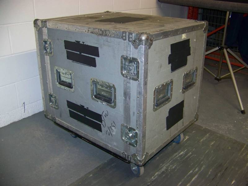 lot 26 image: Anvil Cases, Hard Sided, ATA Rated, Shipping  Travel Case for Rack Mountable Gear on Wheels