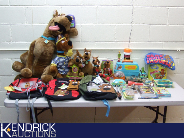 Large Lot of New Scooby Doo Items