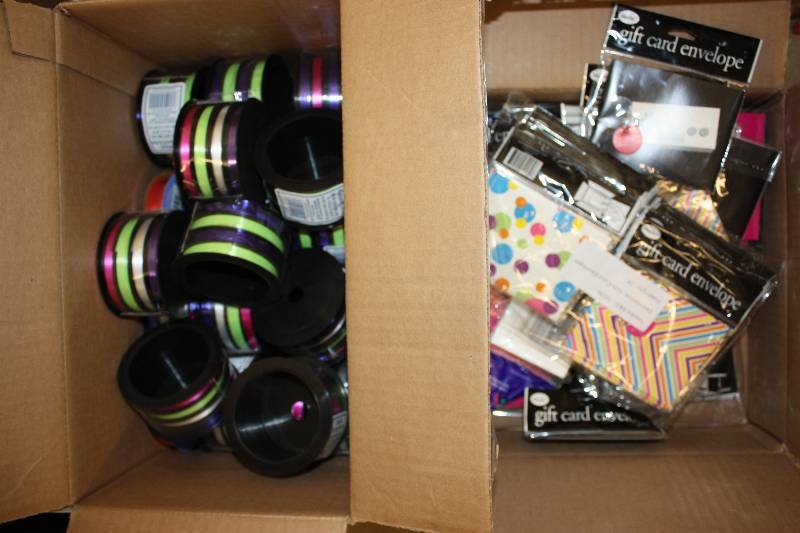 2 Box lot of curling ribbon and gift cardsenvelopes