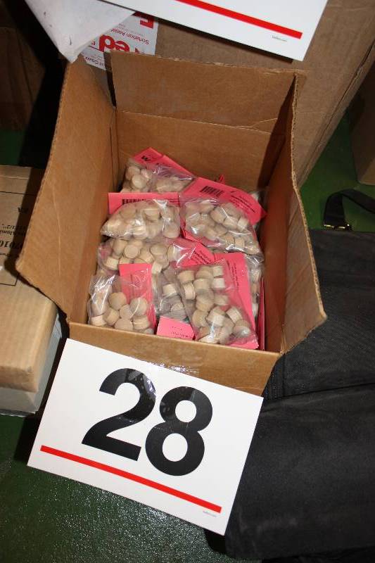 40 packs of wooden hole caps