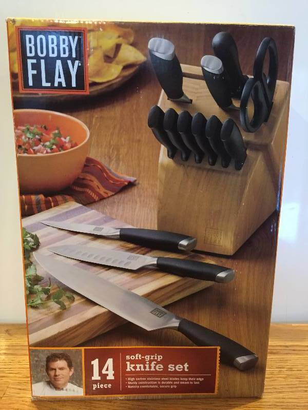 New Bobby Flay 14 Piece Knife Set