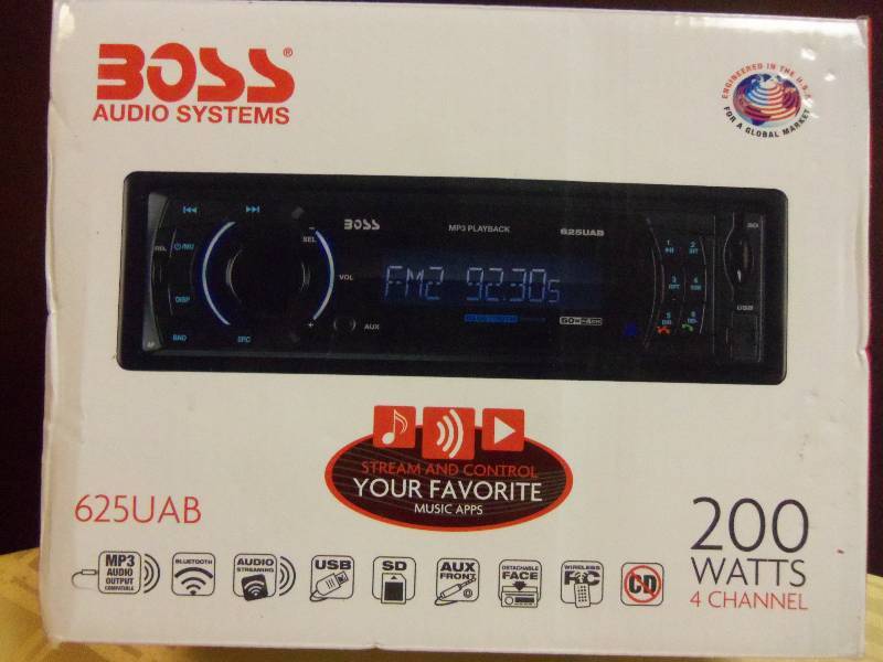 Boss 625UAB Car Stereo