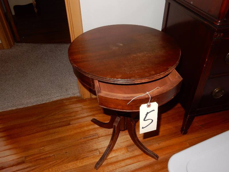 Round Accent Table