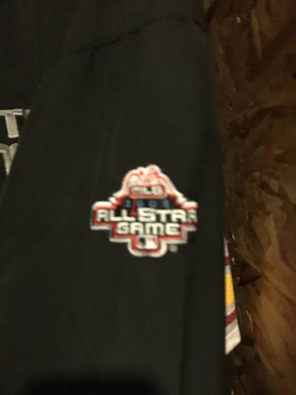lot 75 image: All Star Game 2003 Pullover Windbreaker