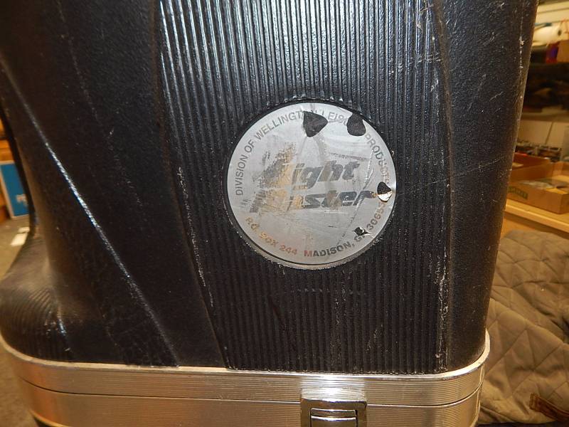 lot 277 image: Airline Golf Club Hard Case