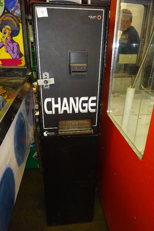 Standard change machine