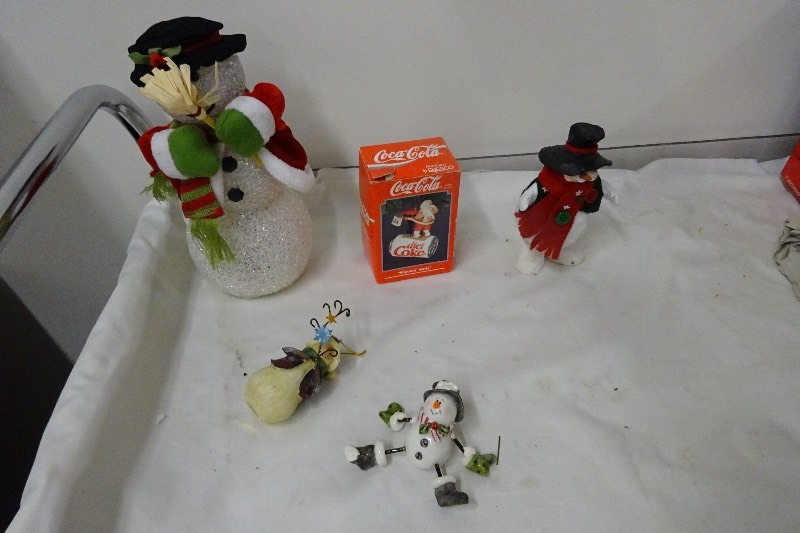 Enesco Diet coke slimming Santa ornament
