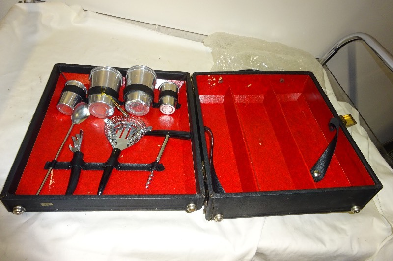 Liquor Case