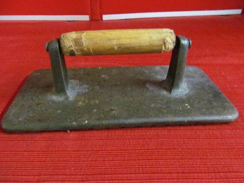cast iron press
