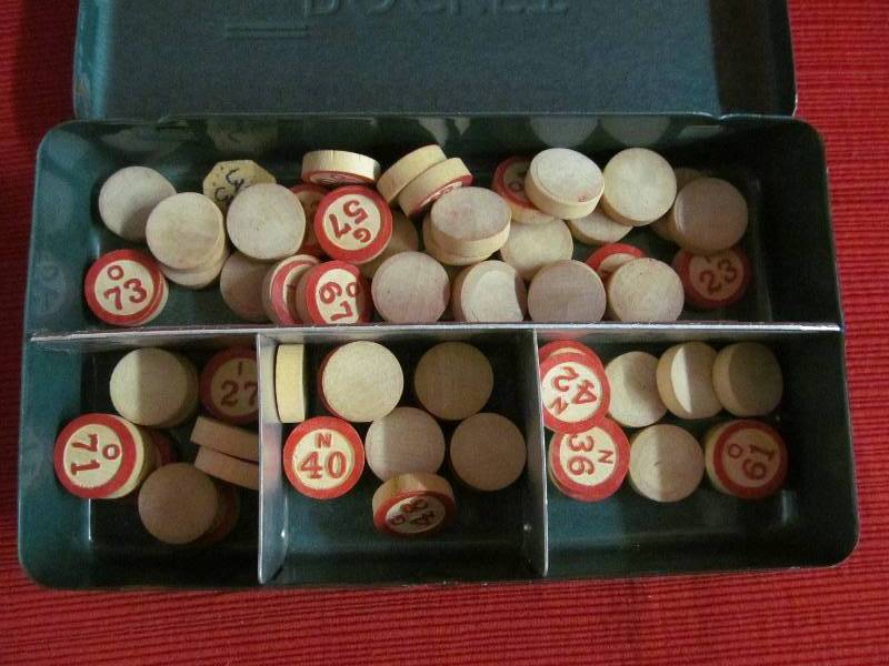 pocket tackle box