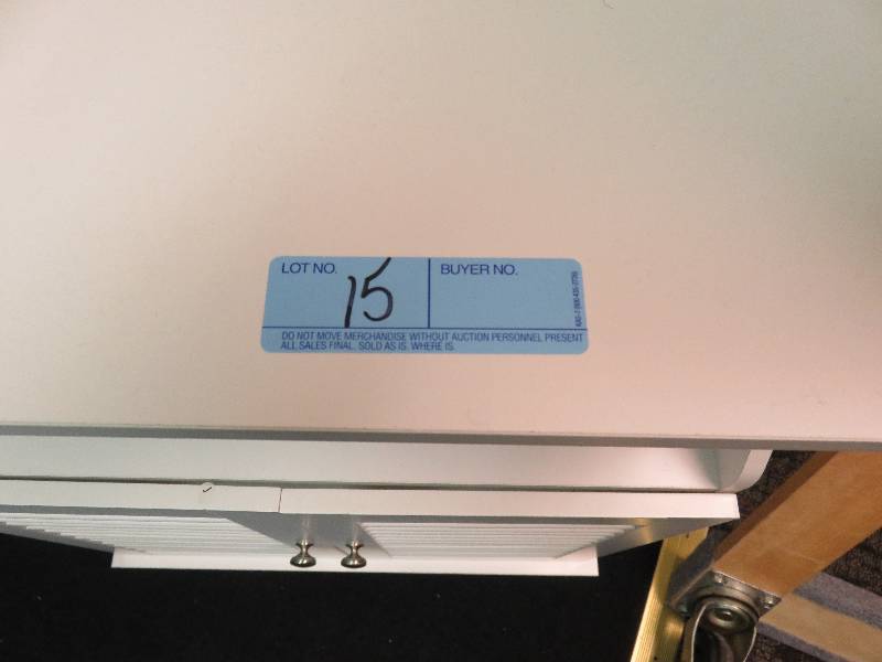 lot 15 image: Bathroom Cabinet