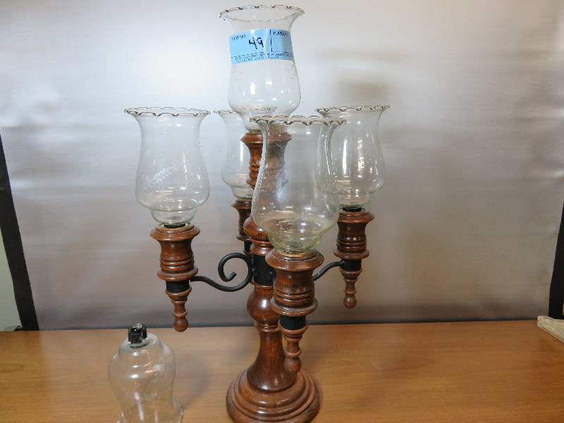 lot 49 image: Candalabra