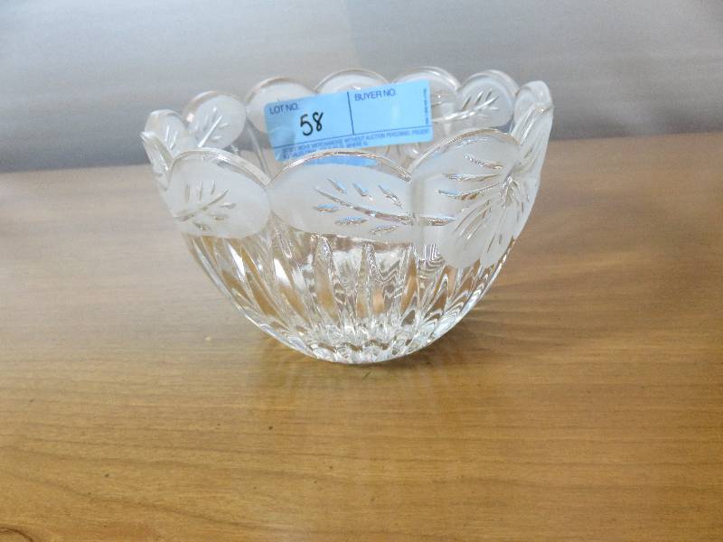 lot 58 image: Lead Crystal Bowl