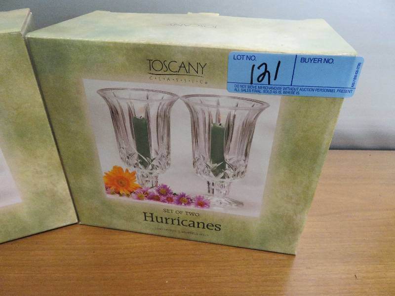 lot 121 image: Set of 2 Hurricane Lead Crystal Candle Holders
