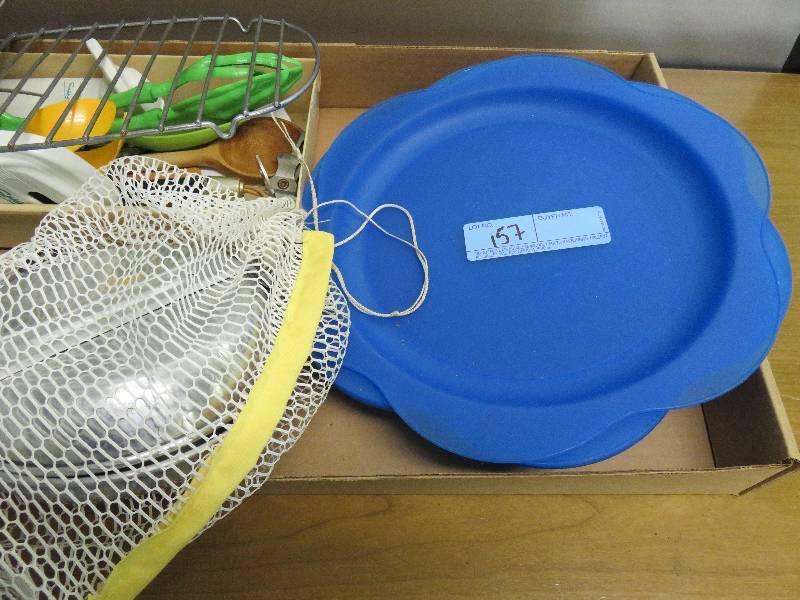 lot 157 image: Large Kitchen Lot