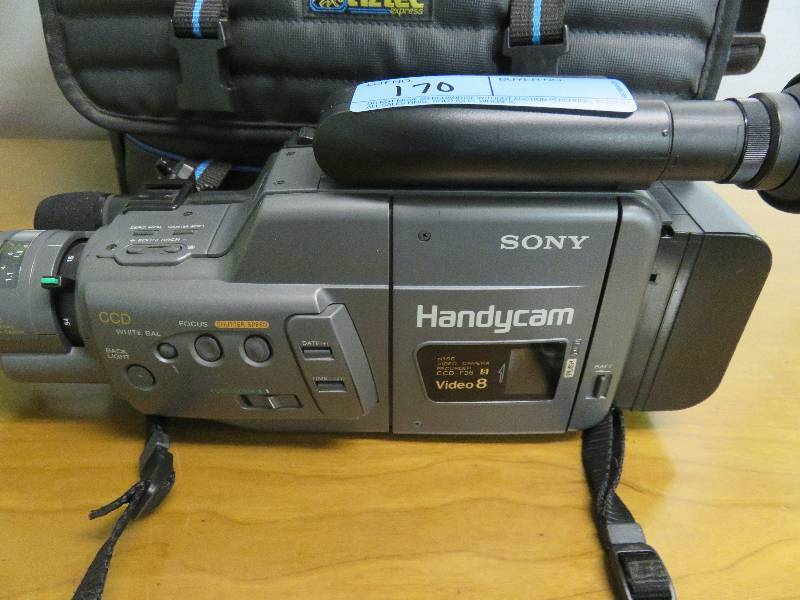 lot 170 image: Sony Handy CamwCase
