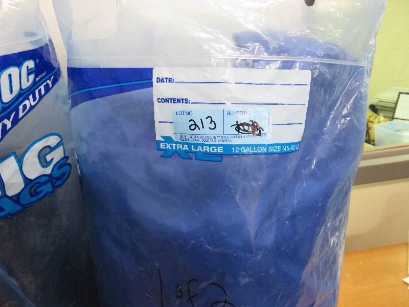 lot 213 image: Sleeping Bags