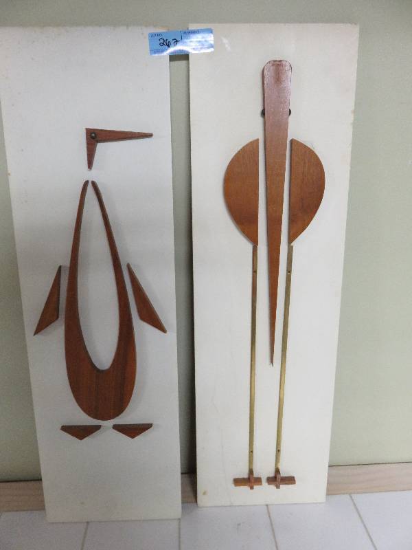 lot 262 image: Art Deco Bird Wall Hangings (2)