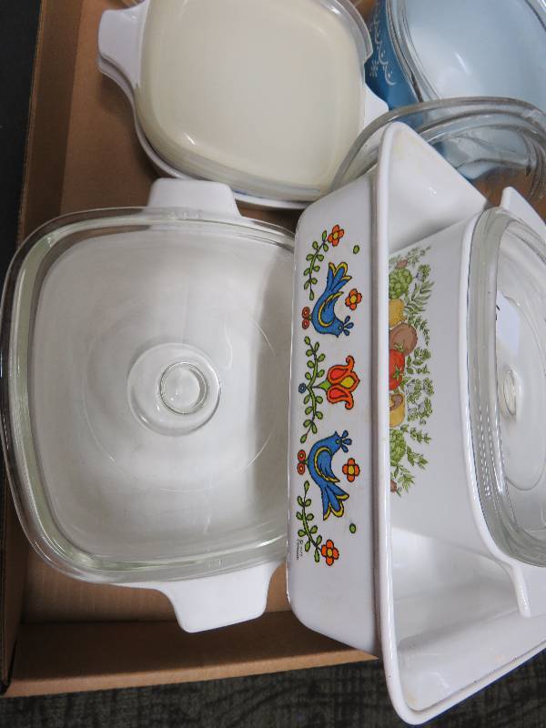lot 315 image: Kitchen Bakeware Lot