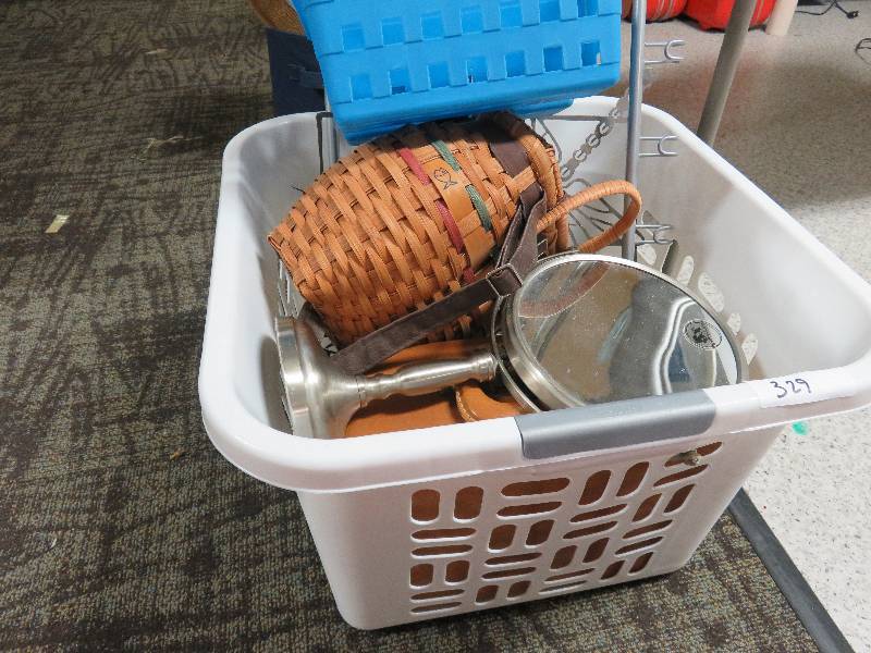 lot 329 image: Large Lot of Laundry & Bathroom