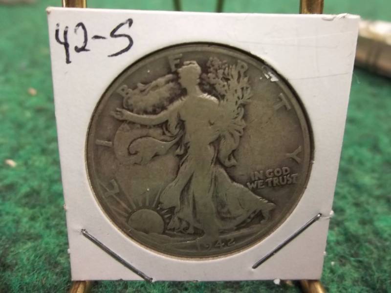 1942 S Walker Half