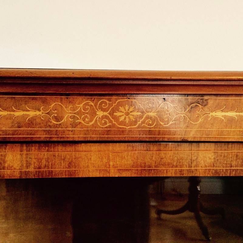 lot 15 image: Victorian Walnut Pier Cabinet