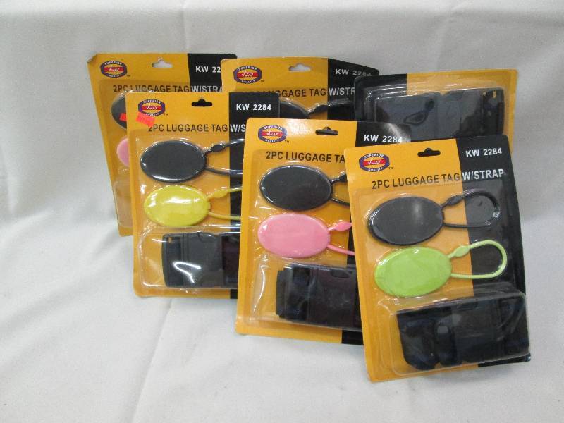 Lot of 6 new luggage tags with stra...