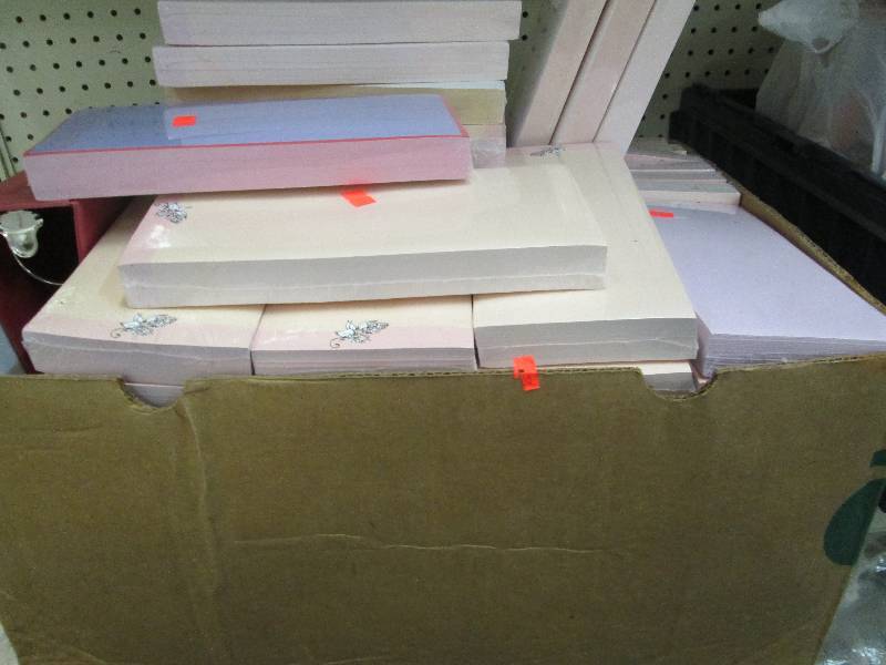 Extra large lot of list type note p...