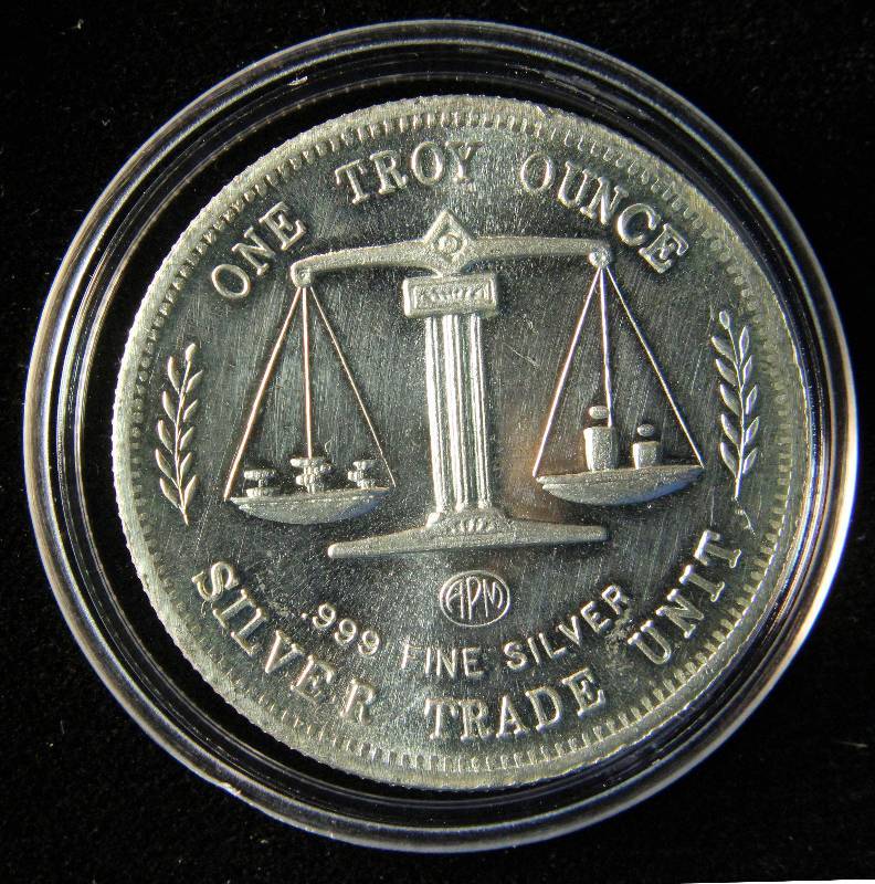 VINTAGE APM 1 TROY Oz. .999 FINE SILVER TRADE UNIT-SCALES WITH EAGLE IN AIRTITE HOLDER