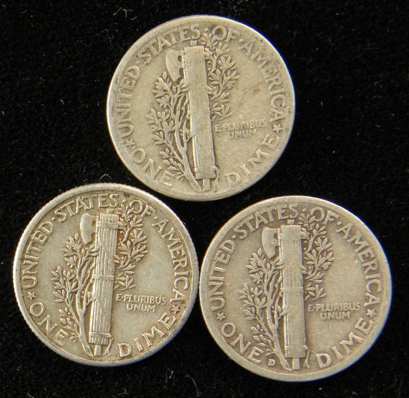 GROUP OF 3 SILVER MERCURY DIMES F-XF
