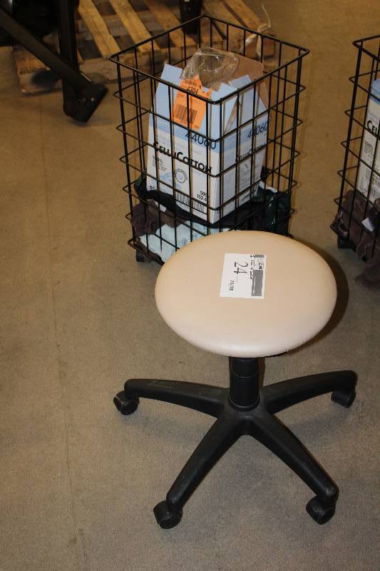 lot 24 image: Stool (1) on Wheels and Black Wire Basket (1)