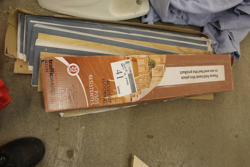 lot 41 image: Traffic Master Allure Resilient Vinyl Plank Flooring