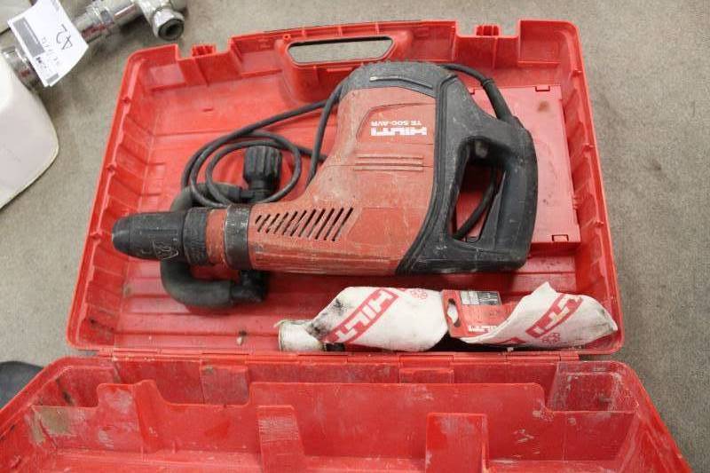 lot 31 image: Hilti TE 500-AVR Demolition Hammer