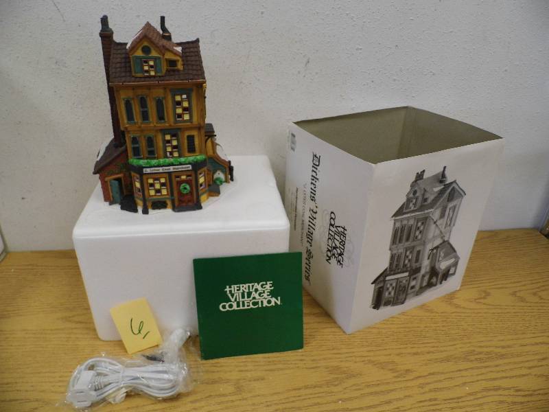 Dept 56 Dickens Village